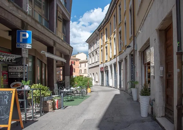 Teodora Pink Ravenna