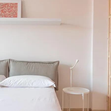 Teodora Pink Lejlighed *